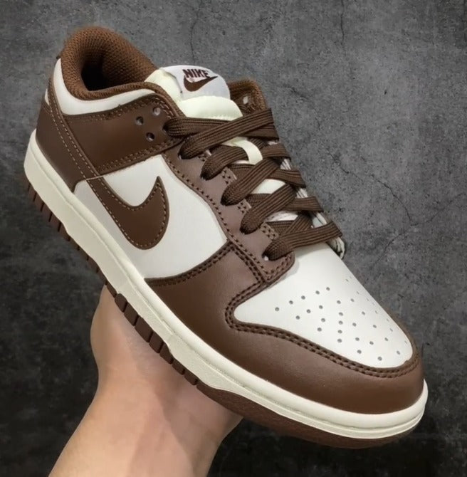 Tênis Nike Dunk Marrom